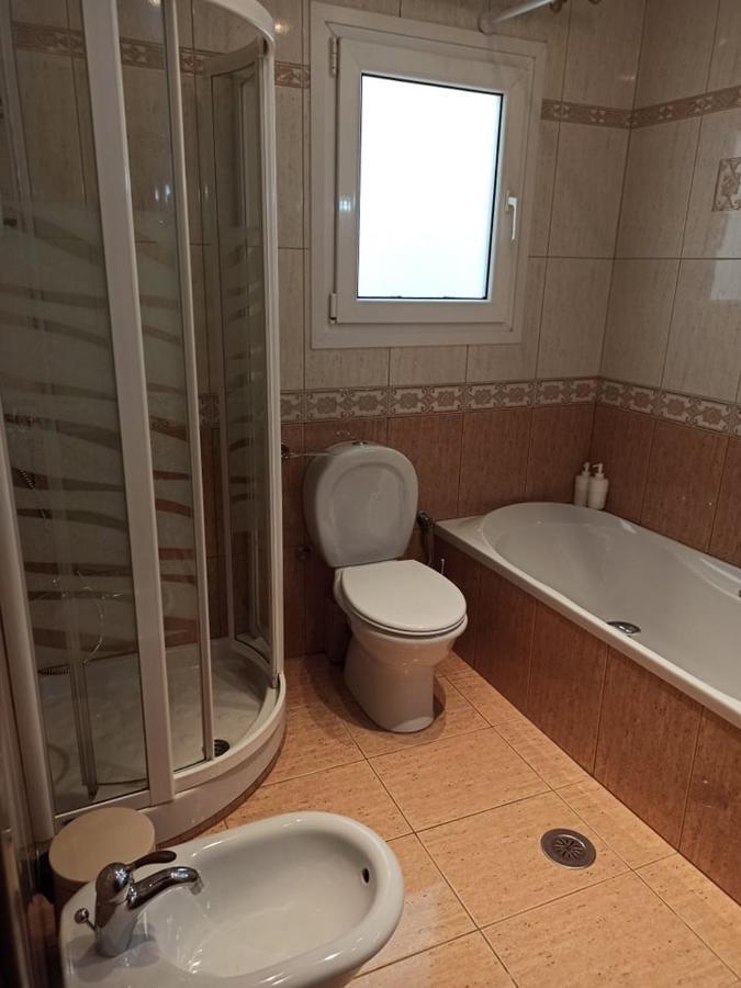 شقة Golden Mirror In كافالا المظهر الخارجي الصورة
